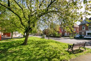 Bridge Road- click for photo gallery
